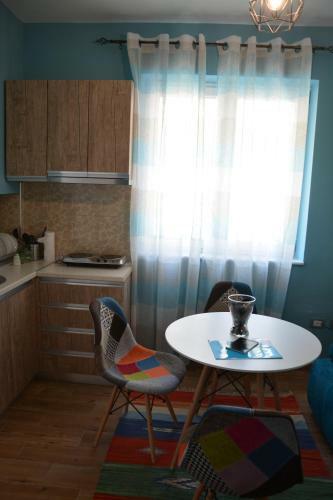 Apartamentos Omar Real Estate