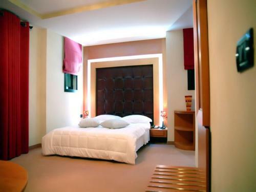 Icon Hotel
