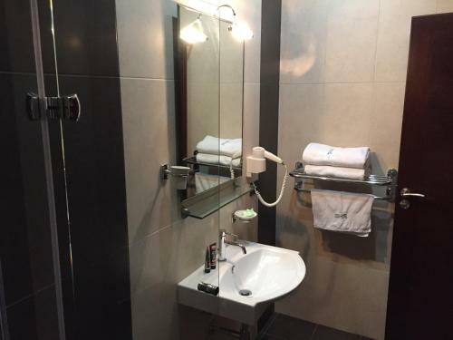 Icon Hotel