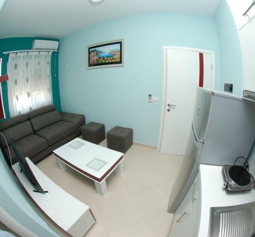 Hostal Merka Guesthouse