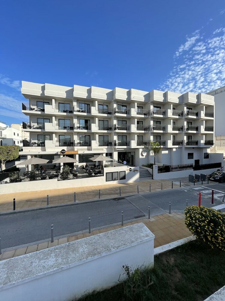 Apartamentos Confort Plaza