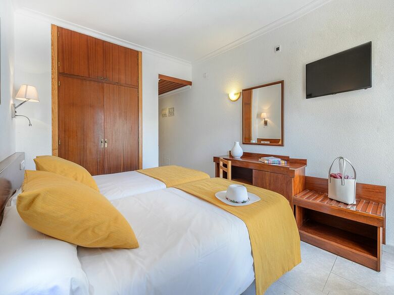 Aparthotel Vibra Bay