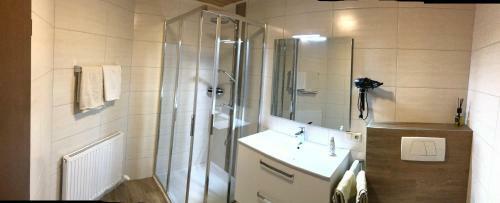 Bed & Breakfast G�steheim Ribis