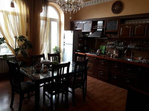 Apartamento Azadlig Street 3