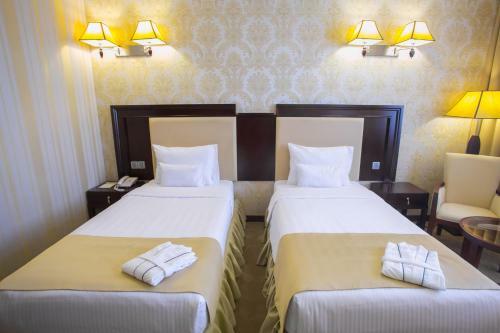 Hotel Emerald