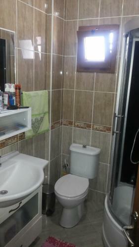 Apartment On Azadl?q Avenue