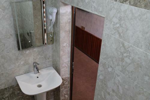 Albergue East House Hotel