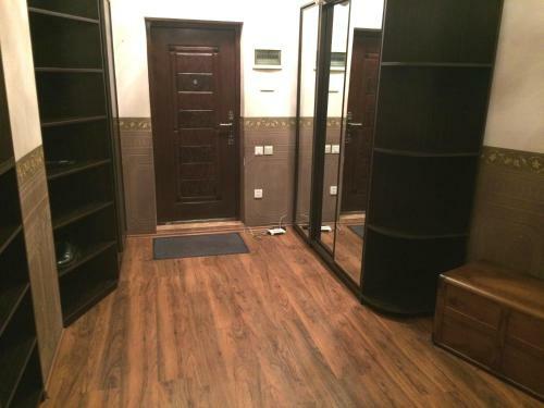 28 Center Apartment