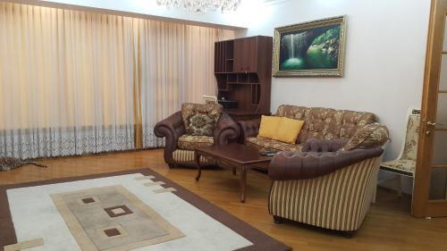 Apartment On Nariman Narimanov 125