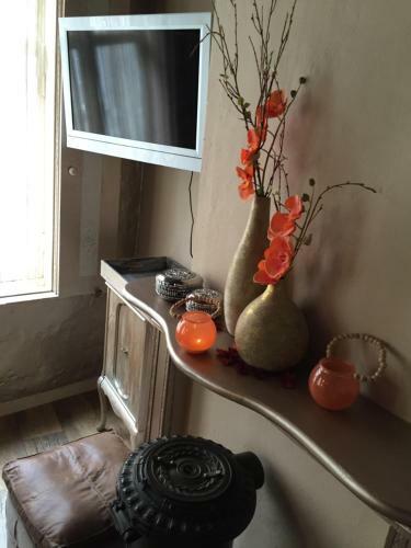 B&B Con Amp�re