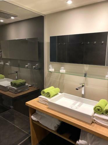 Hotel Wellness Durbuy Eau De Roche