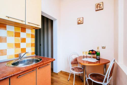 Apartamento Vokzal Kirova 1 (2)