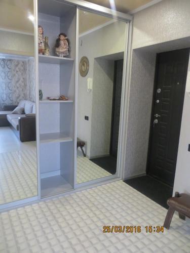 Apartment On Kosmonavtov Boulevard 96