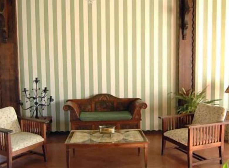 Hotel Mes�n De Sancho