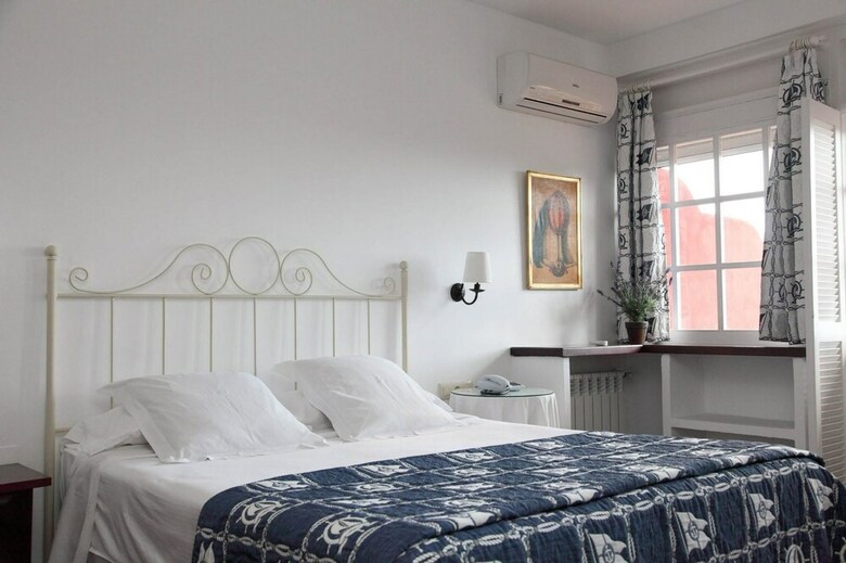 Hotel Mes�n De Sancho
