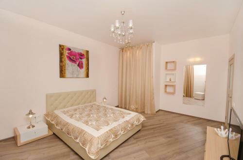 Apartment Nezavisimosti 85 V