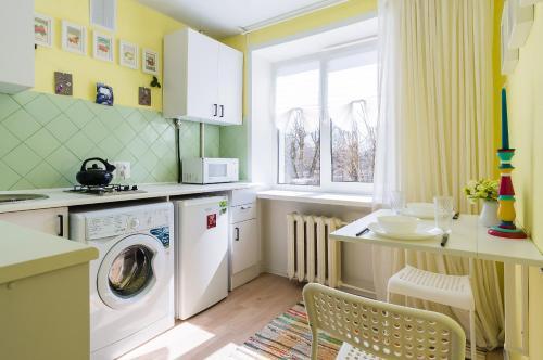 Apartment At Orlovskaya 17