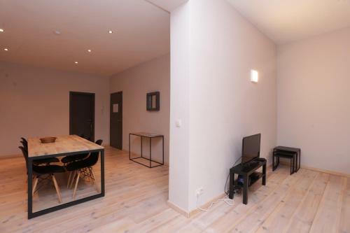 Parlamentarium Apartment