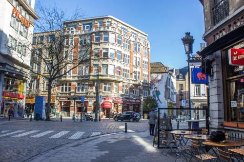 Charbon Apartments- Grande Place