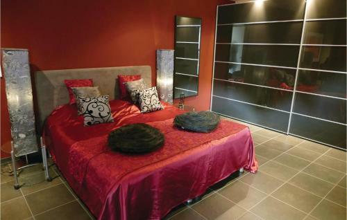 One-bedroom Holiday Home In Richelle/vise