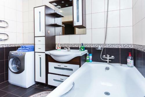 Minsk Apartment On Prityckogo