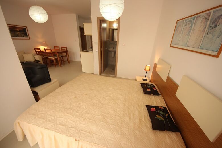Menada Rainbow Apartments