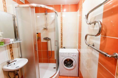 Apartment "a&v-surganova"