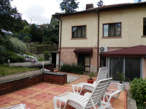 Hostal Guest House Zora