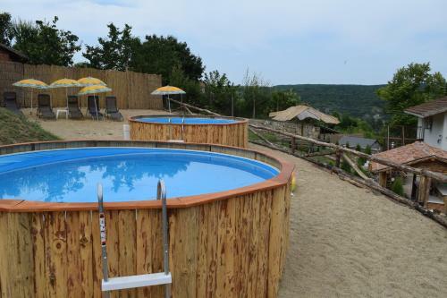 Hostal Koshov Guest House