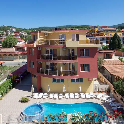 Sunny Flower Hotel
