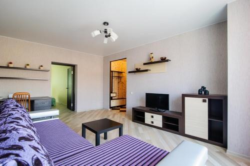 4 Rooms Apartment On Surhanava