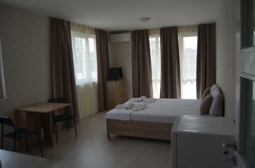 Divela 3 Apartments