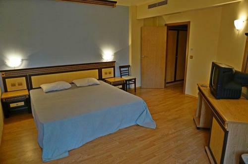Gt Atrium Beach Apartments