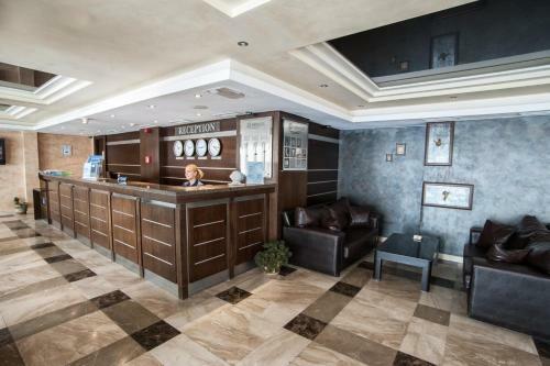 Marina City Aparthotel