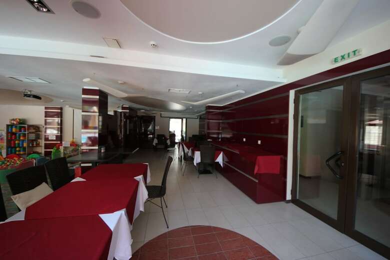 Menada Tarsis Apartments