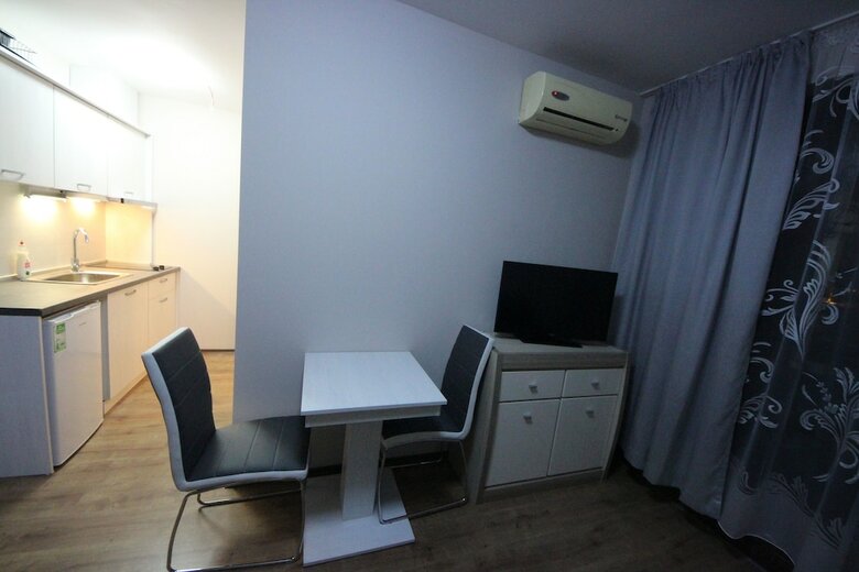 Menada Tarsis Apartments