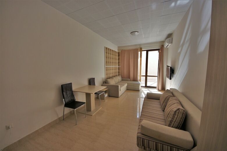 Menada Tarsis Apartments
