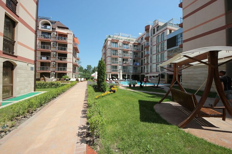 Menada Tarsis Apartments