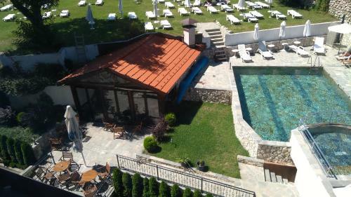 Zara Hotel