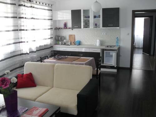 Sunny Dream Family Apartments