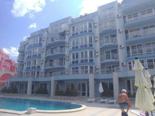 Sunny Dream Family Apartments