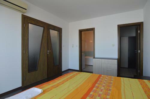 Sunny Dream Family Apartments