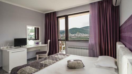 Enira Spa Hotel