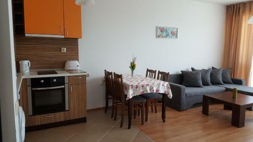Balchik Gardens Apartments