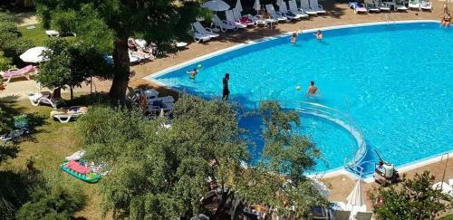 Aparthotel Yassen Holiday Village