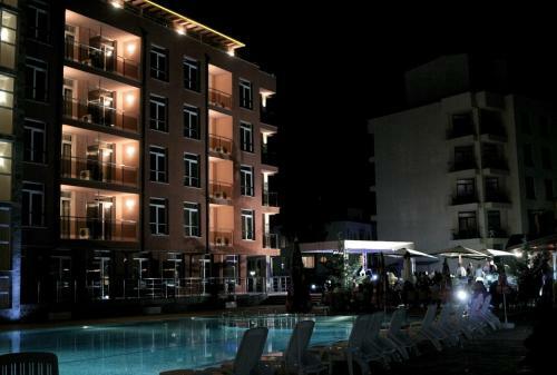 Hotel Rainbow 2