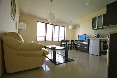 Golf Apartments