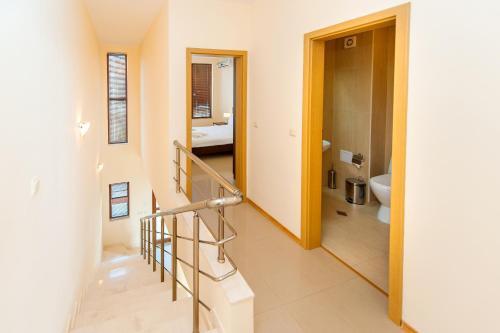Aparthotel Lighthouse Apartments And Villas
