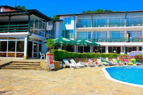 Kini Park Hotel All Inclusive