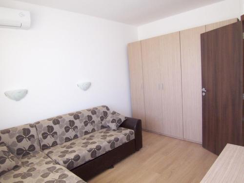 Sunny Beach Apartment 17